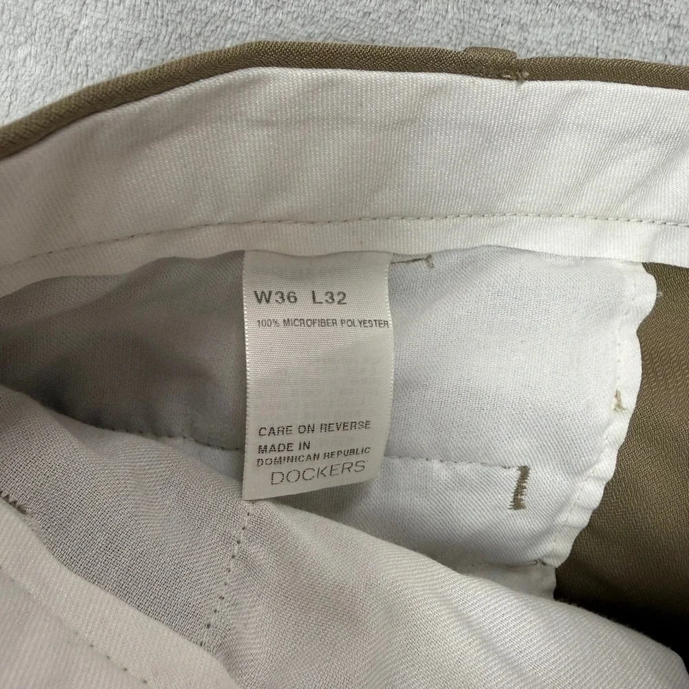 Dockers Mens Khaki Tan Microfiber Pleated Cuffed Dress Pants 36x32